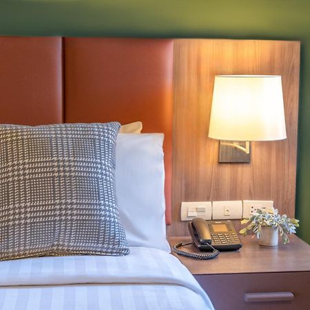 Legacy Hotel Bangkok Sukhumvit מראה חיצוני תמונה