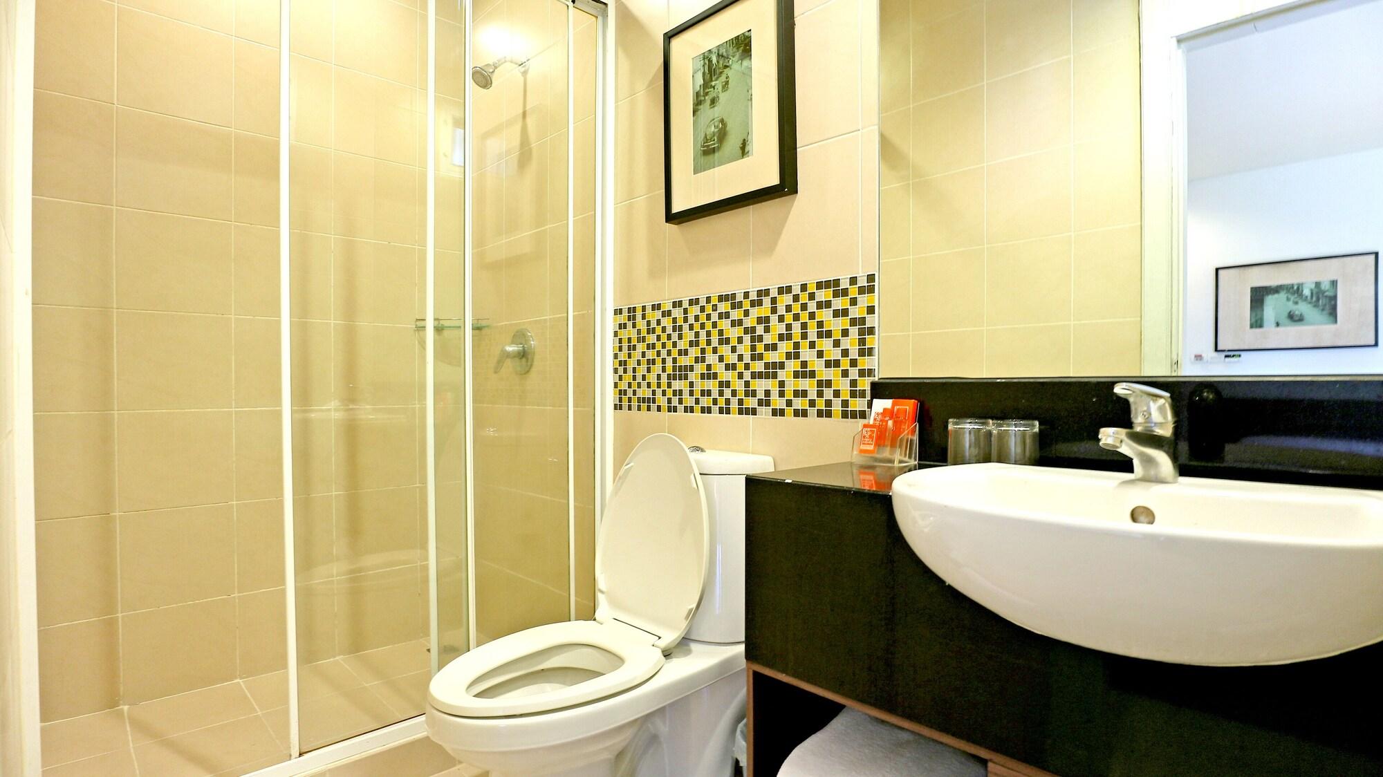 Legacy Hotel Bangkok Sukhumvit מראה חיצוני תמונה