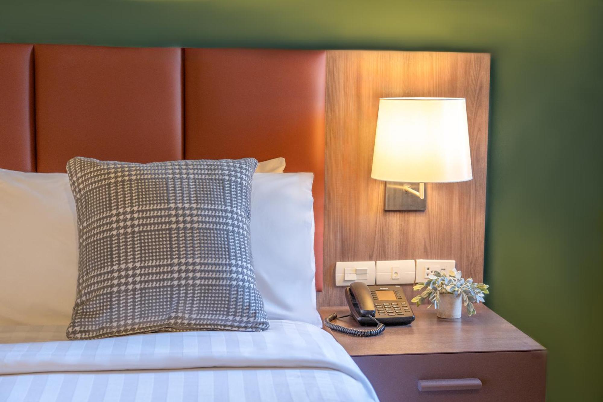 Legacy Hotel Bangkok Sukhumvit מראה חיצוני תמונה