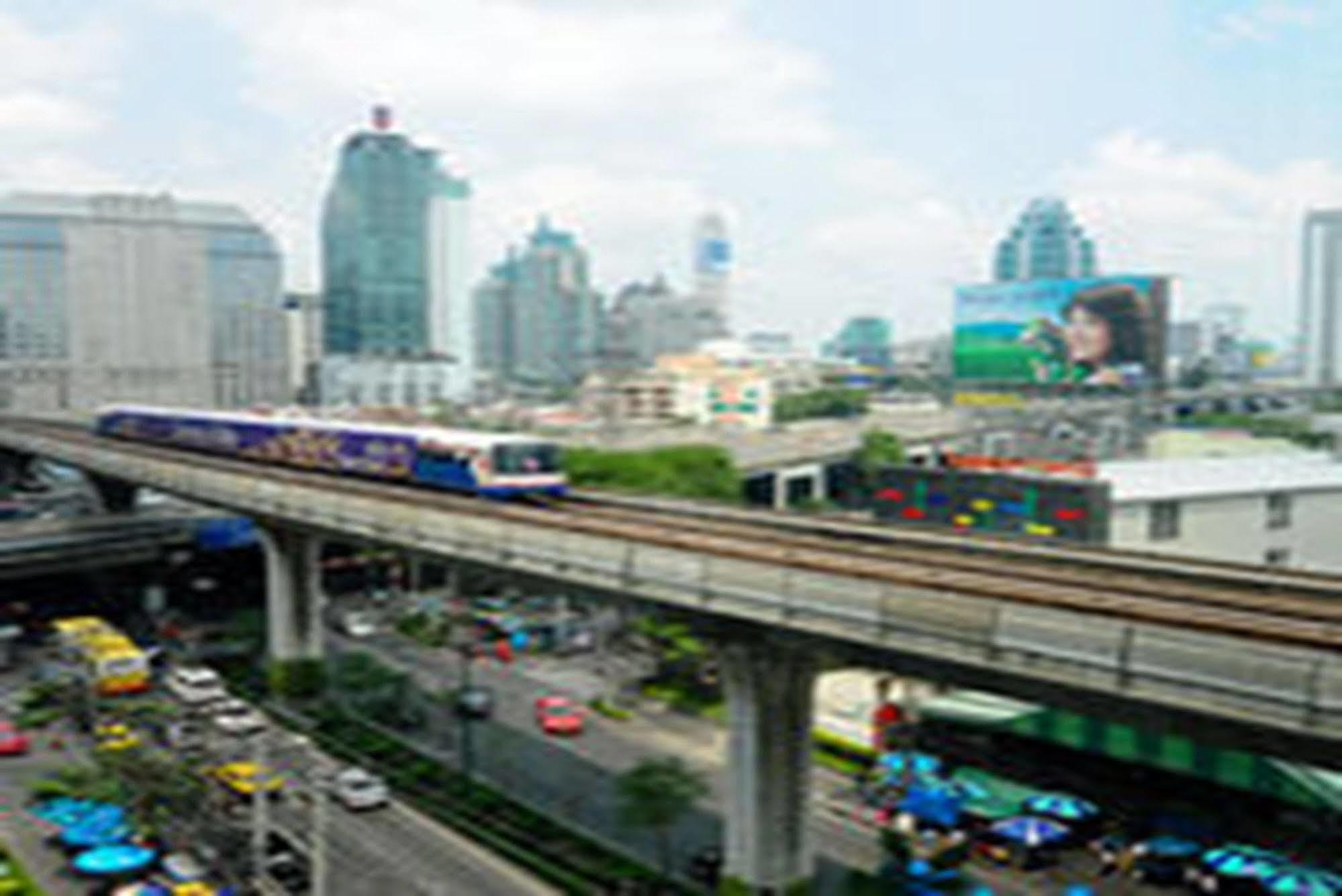 Legacy Hotel Bangkok Sukhumvit מראה חיצוני תמונה