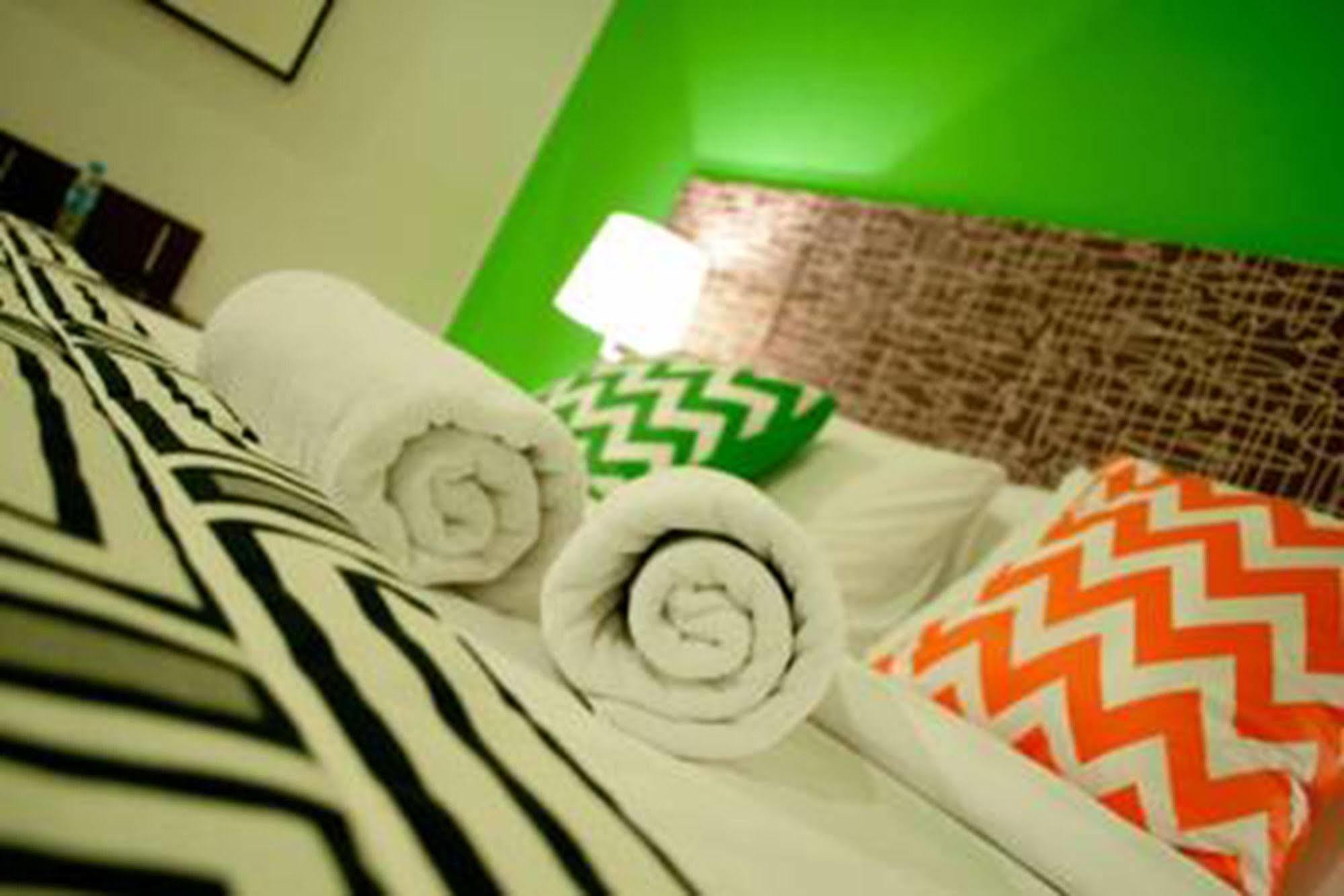 Legacy Hotel Bangkok Sukhumvit מראה חיצוני תמונה