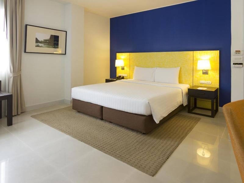 Legacy Hotel Bangkok Sukhumvit מראה חיצוני תמונה